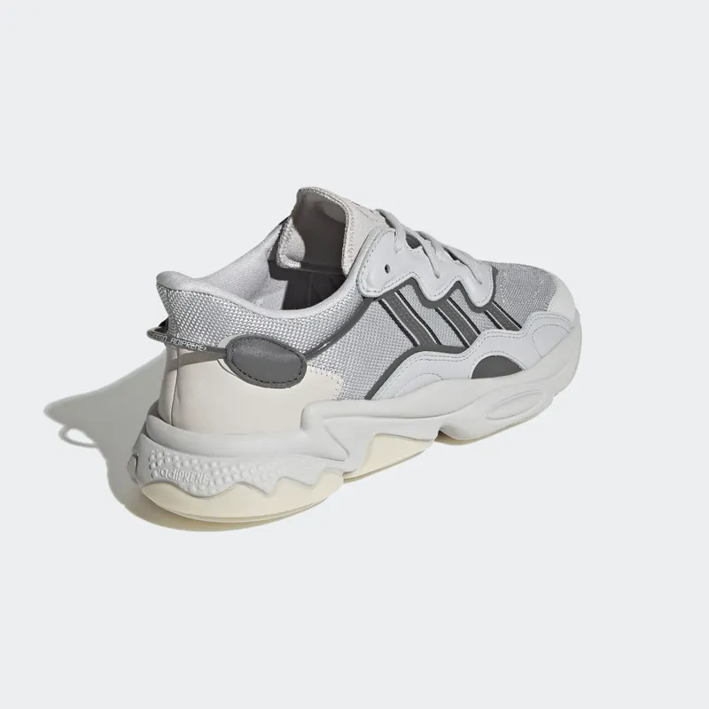 adidas OZWEEGO Light Solid Grey / Grey Four / Grey Six (GX1831)