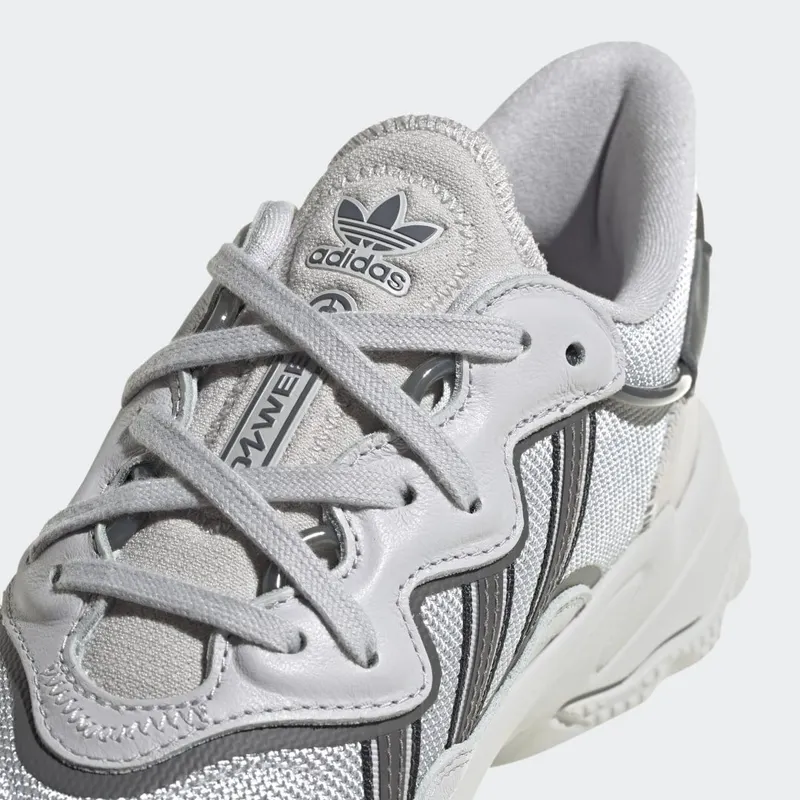 adidas OZWEEGO Light Solid Grey / Grey Four / Grey Six (GX1831)