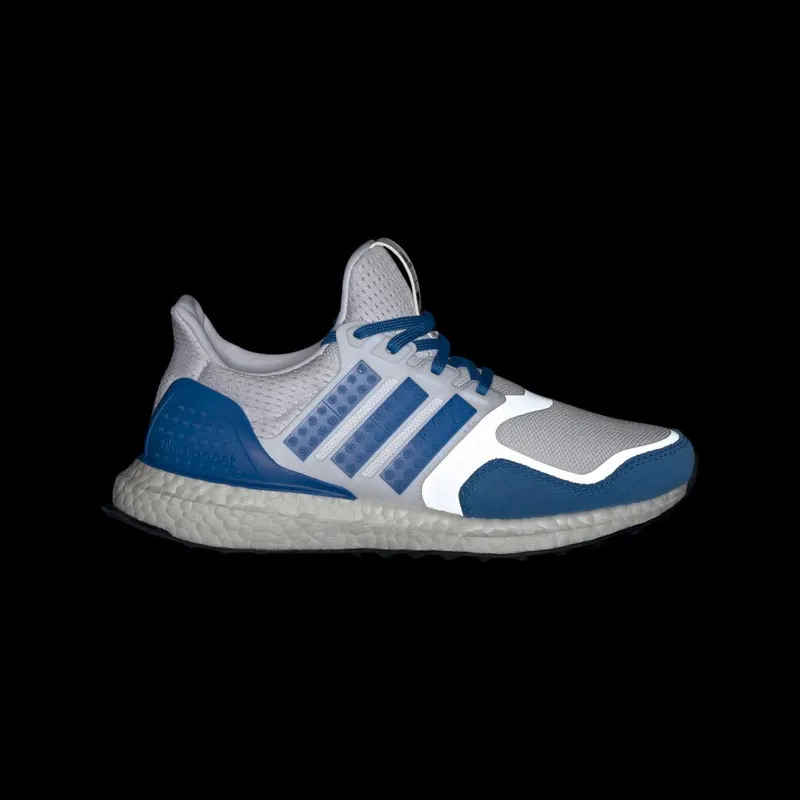 adidas adidas Ultraboost DNA x LEGO® COLORS Running Cloud White / Shock Blue / Core Black (GX2549)