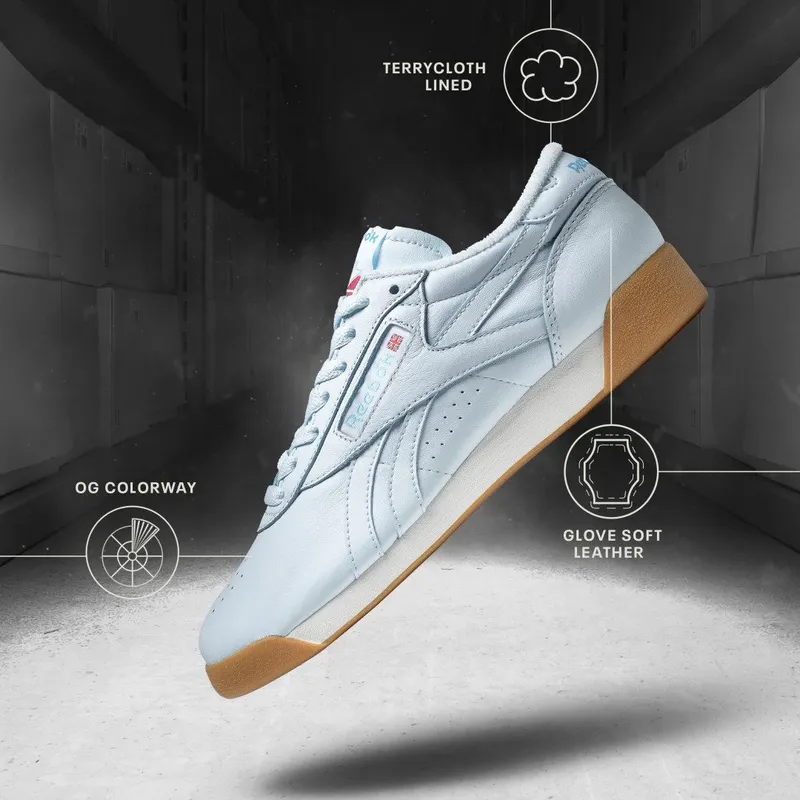 Reebok F/S Low Schoenen Glass Blue / Reebok Rubber Gum-06 / Digital Blue