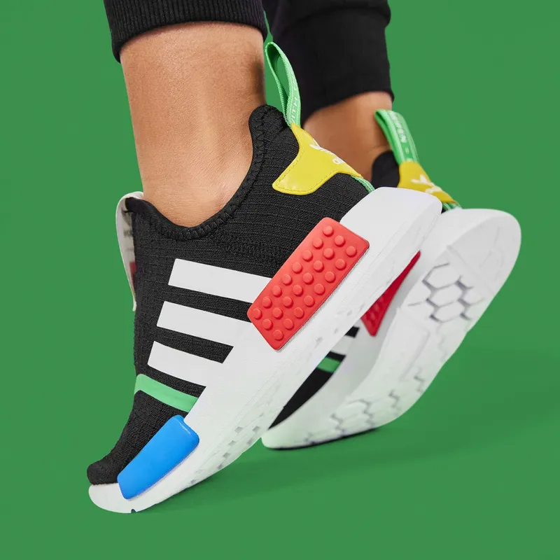 adidas adidas NMD 360 x LEGO® Core Black / Cloud White / Cloud White (GX3329)