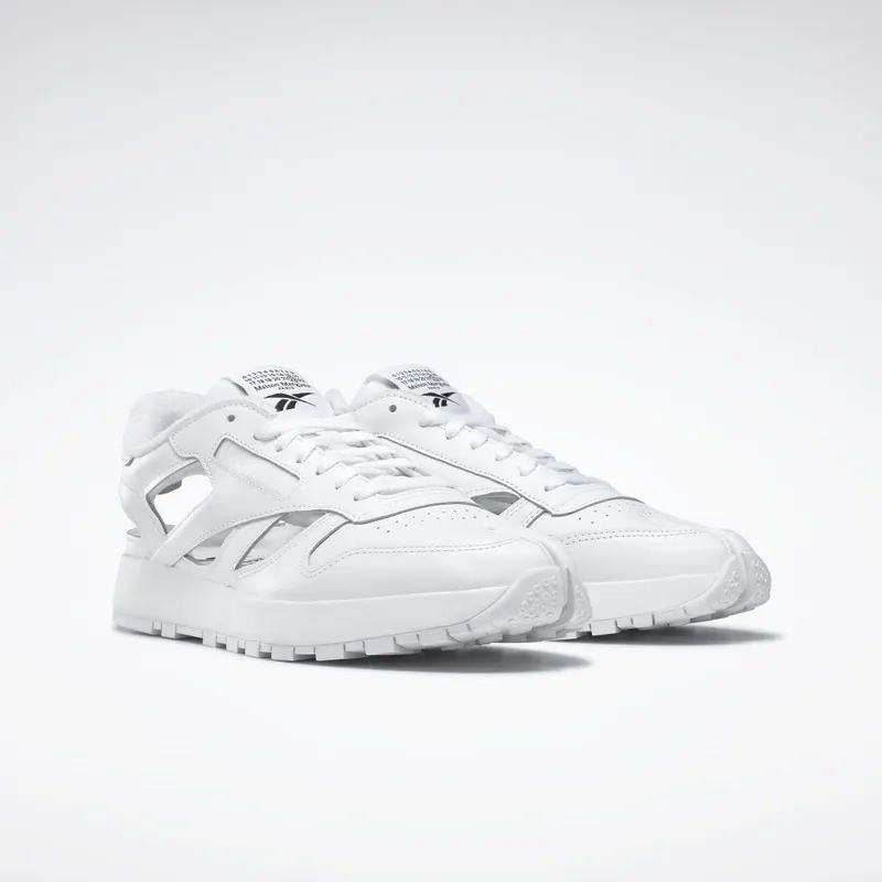 Reebok Maison Margiela Classic Leather DQ Schoenen Cloud White / Black / Cloud White