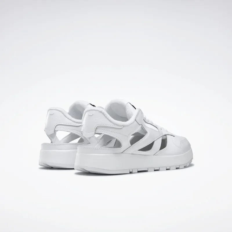 Reebok Maison Margiela Classic Leather DQ Schoenen Cloud White / Black / Cloud White