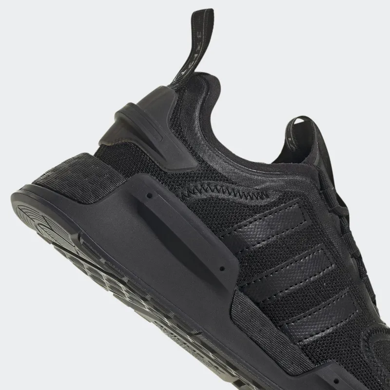 adidas NMD_V3 Core Black / Core Black / Core Black (GX5683)