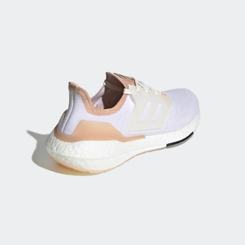 adidas Ultraboost 22 Made with Nature Core White / Core White / Halo Blush (GX8072)
