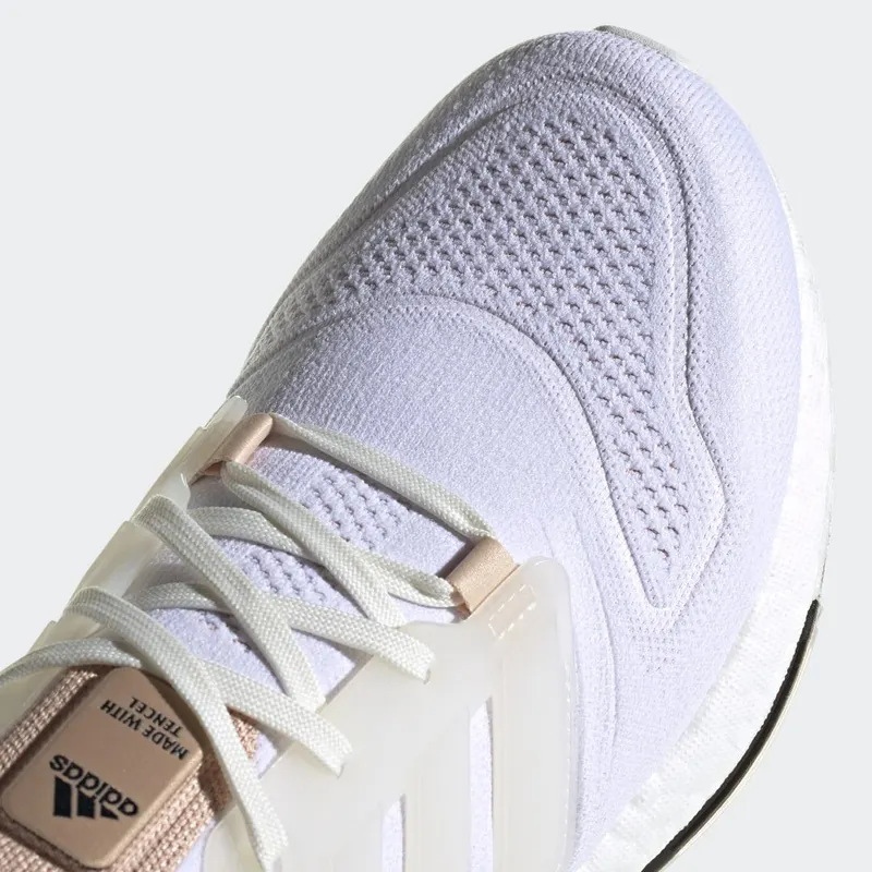 adidas Ultraboost 22 Made with Nature Core White / Core White / Halo Blush (GX8072)