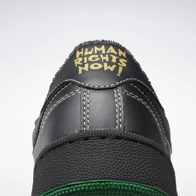 Reebok Human Rights Now! Club C 85 Schoenen Core Black / Pure Grey 8 / Vector Red