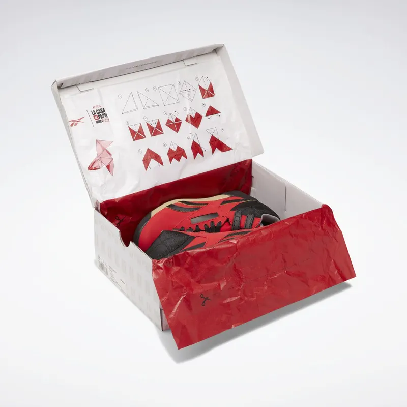 Reebok La Casa De Papel F/S Hi Schoenen Vector Red / Core Black / Utility Beige