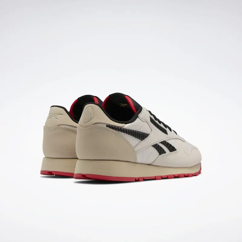 Reebok La Casa De Papel Classic Leather Schoenen Moon White / Pebble / Vector Red