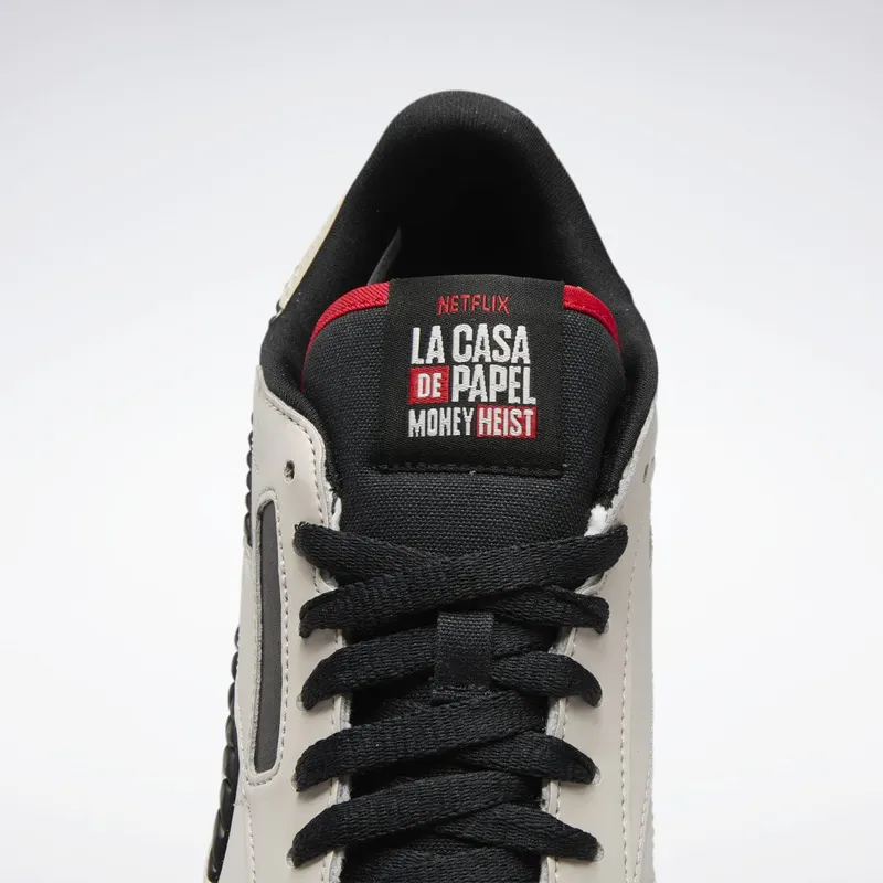 Reebok La Casa De Papel Classic Leather Schoenen Moon White / Pebble / Vector Red