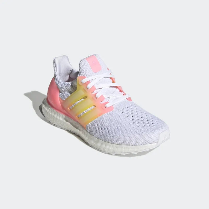 adidas Ultraboost 5.0 DNA Cloud White / Cloud White / Beam Pink (GX9762)