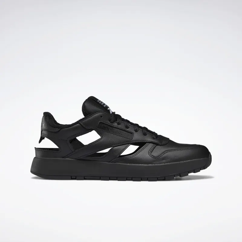Reebok Maison Margiela Classic Leather DQ Schoenen Black / Cloud White / Black