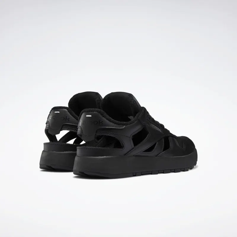 Reebok Maison Margiela Classic Leather DQ Schoenen Black / Cloud White / Black