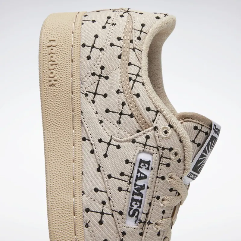 Reebok Eames Club C 85 Schoenen Modern Beige / Modern Beige / Core Black