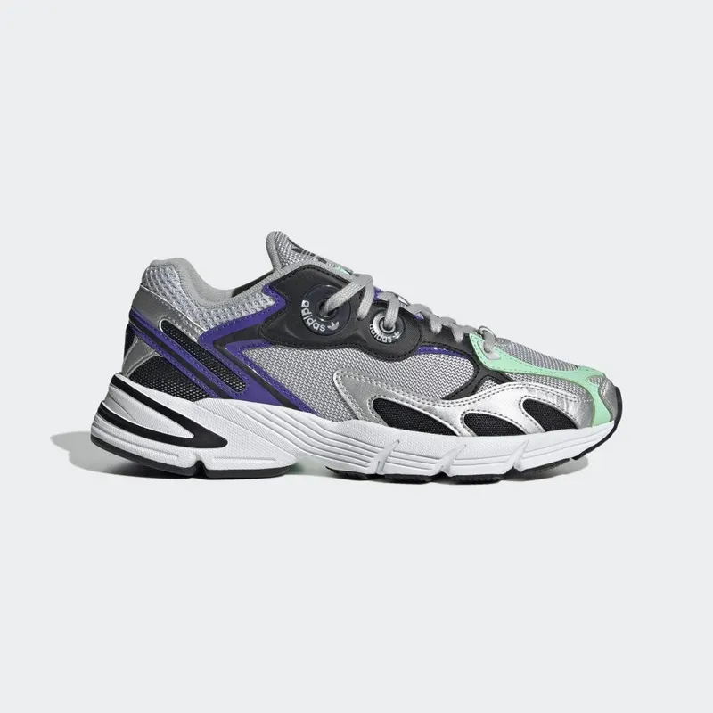 adidas Astir Silver Metallic / Silver Metallic / Core Black (GY1121)