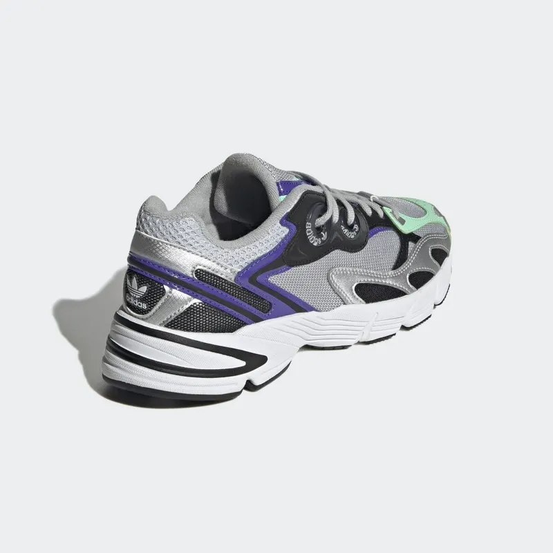 adidas Astir Silver Metallic / Silver Metallic / Core Black (GY1121)