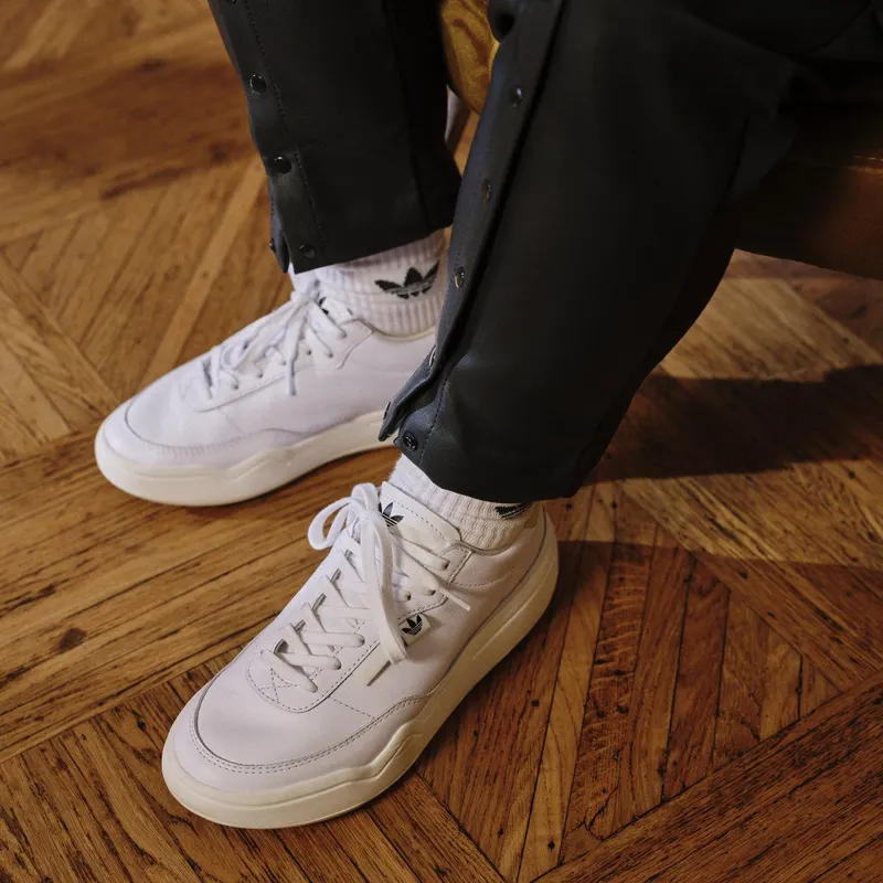 adidas Her Court Cloud White / Cloud White / Off White (GY3579)