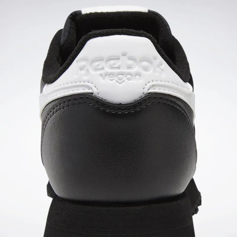 Reebok Classic Vegan Schoenen Core Black / Cloud White / Core Black