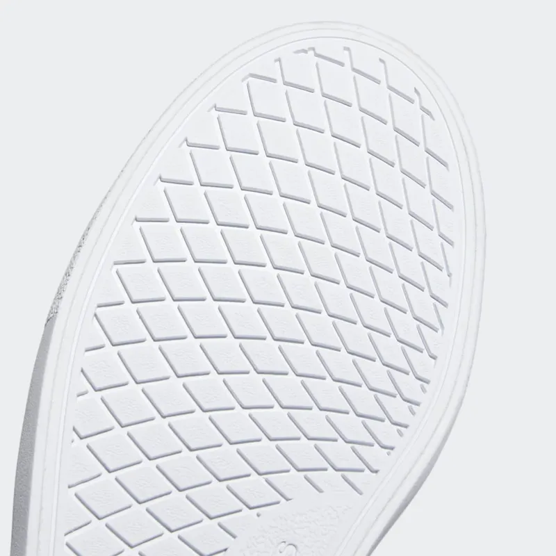 adidas Vulc Raid3r Skateboarding Cloud White / Cloud White / Core Black (GY5495)