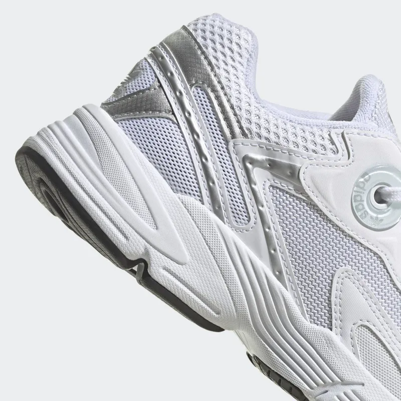 adidas Astir Cloud White / Cloud White / Silver Metallic (GY5565)