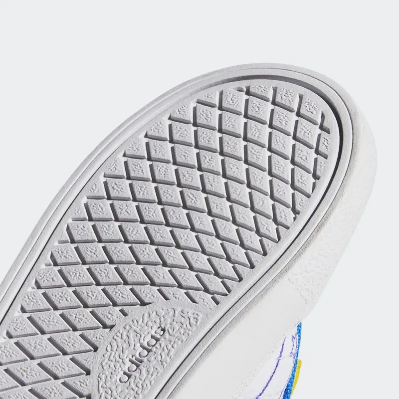 adidas adidas x Disney Mickey Mouse Vulc Raid3r Cloud White / Yellow / Bright Blue (GY8005)