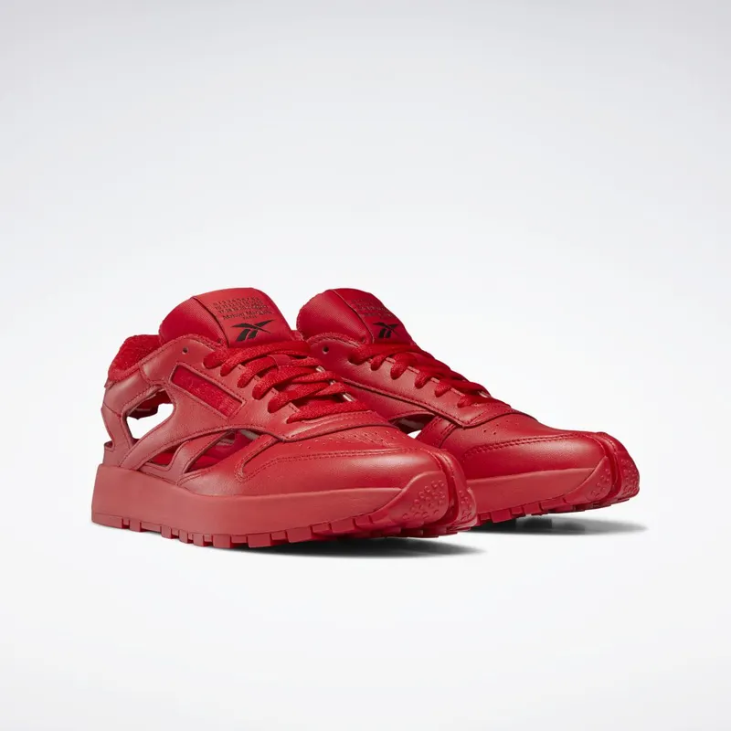 Reebok Maison Margiela Classic Leather DQ Schoenen Vector Red / Black / Cloud White
