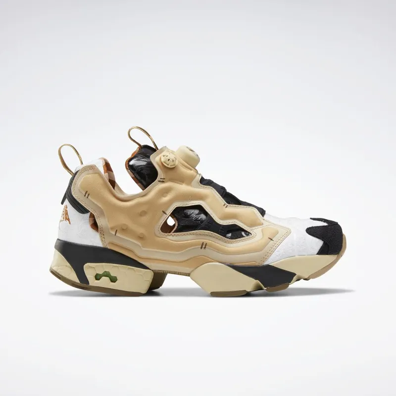 Reebok Kung Fu Panda Instapump Fury OG Schoenen Black / White / Beige
