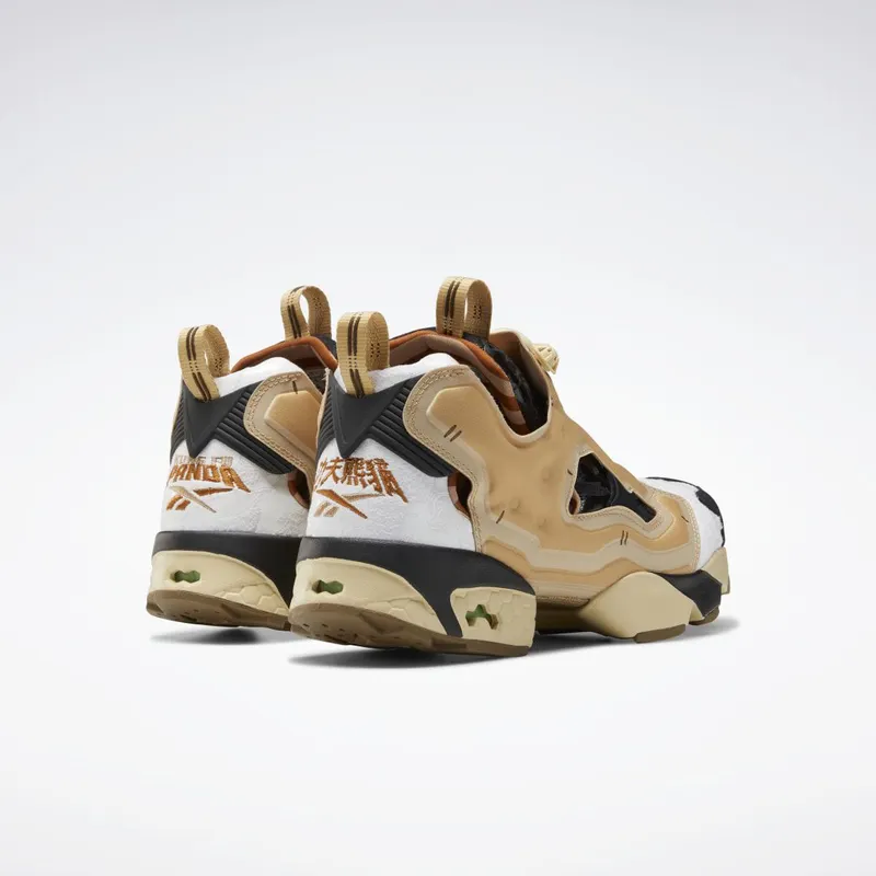 Reebok Kung Fu Panda Instapump Fury OG Schoenen Black / White / Beige