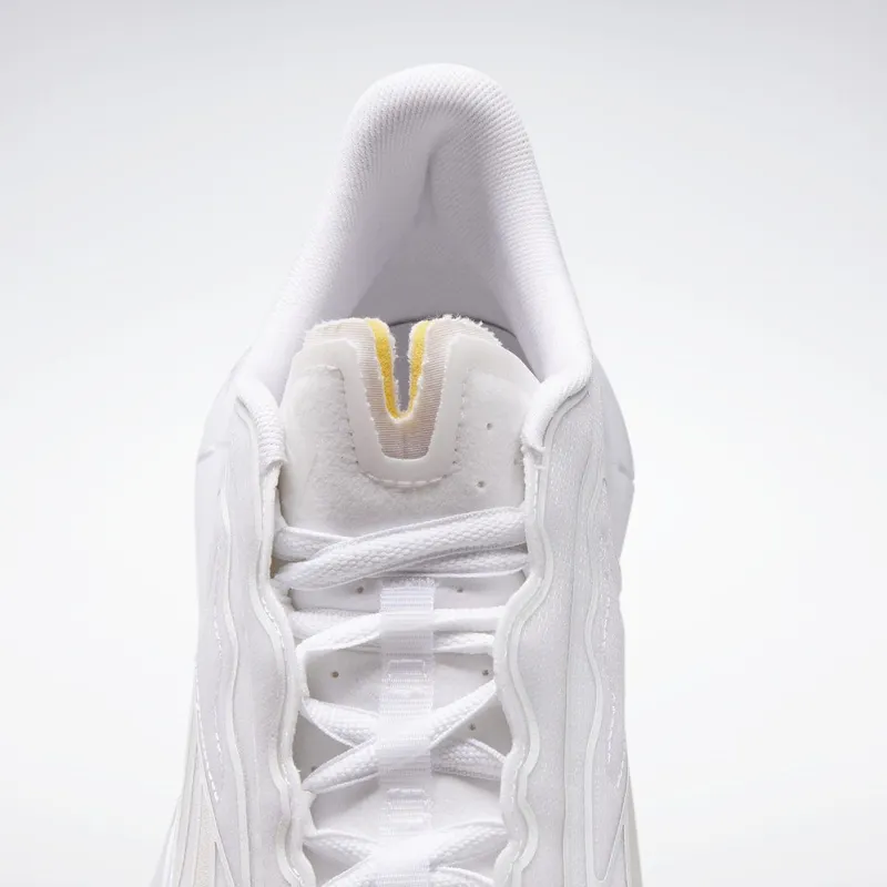 Reebok Victoria Beckham Zig Kinetica Schoenen Cloud White / Pure Grey 1 / Cloud White