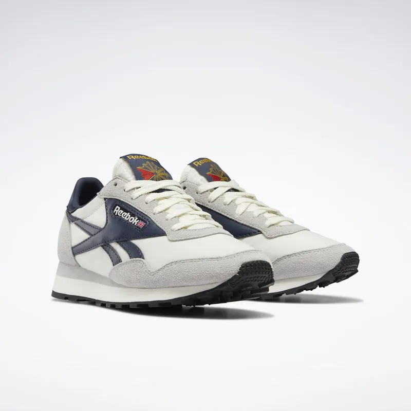 Reebok AZ II Schoenen Chalk / Pure Grey 3 / Vector Navy