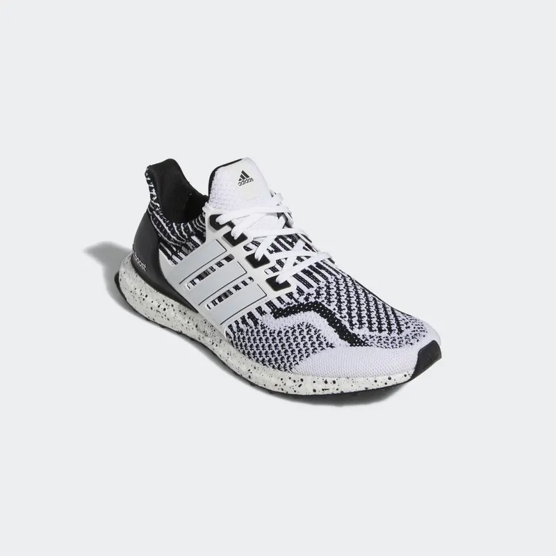 adidas Ultraboost 5.0 DNA Running Sportswear Lifestyle Cloud White / Core Black / Core Black (HP2474)