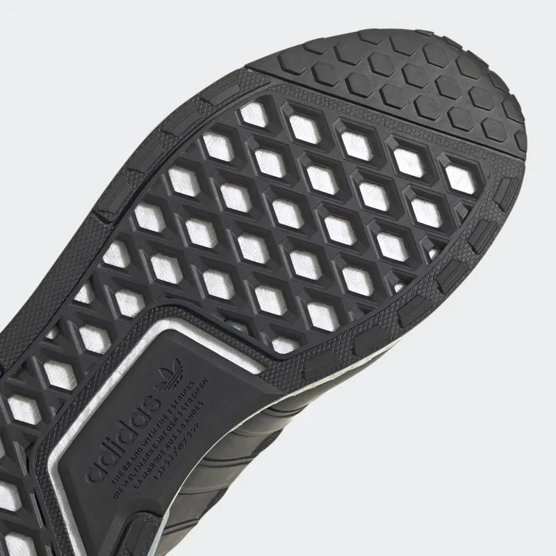 adidas NMD_V3 Core Black / Cloud White / Grey Six (HP4316)