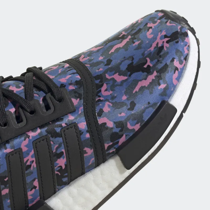 adidas NMD_R1 Core Black / Cloud White / Core Black (HQ6183)