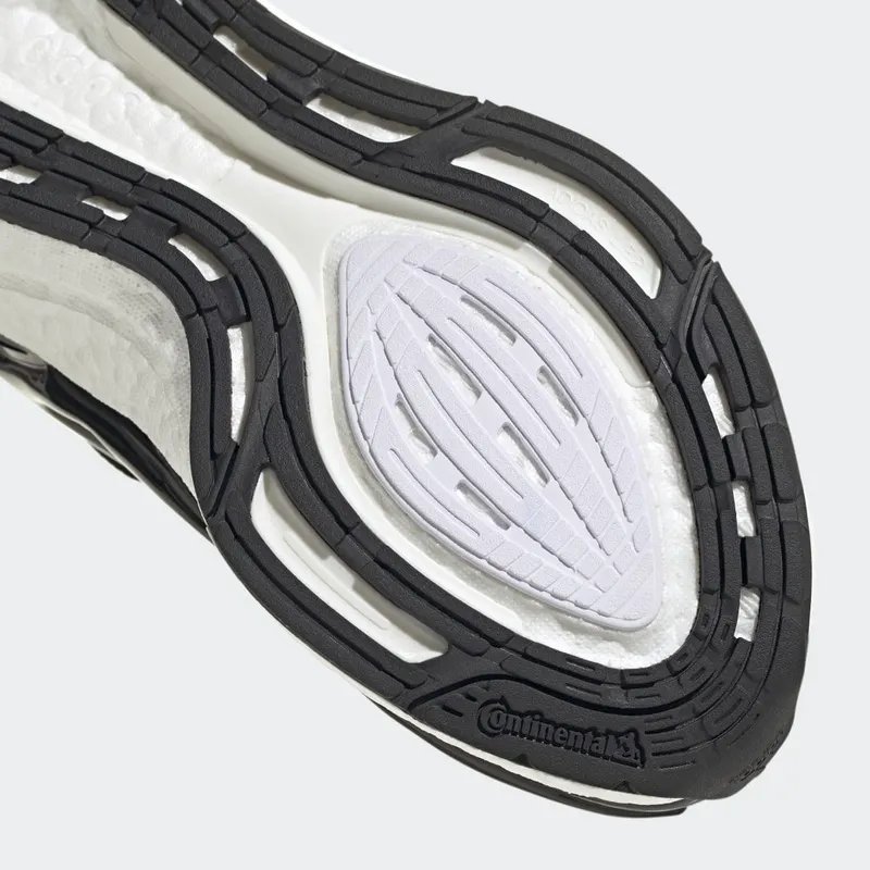 adidas adidas by Stella McCartney Ultraboost 22 Elevated Core Black / Grey Four / App Signal Orange (HQ6187)