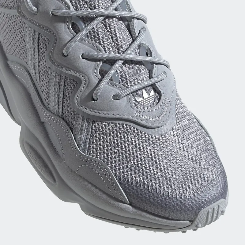 adidas OZWEEGO W Halo Silver / Halo Silver / Silver Metallic (Q46166)