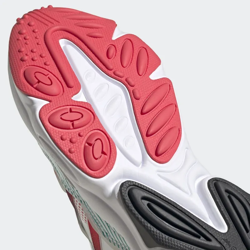 adidas OZWEEGO Cloud White / Cloud White / Core Black (Q47190)