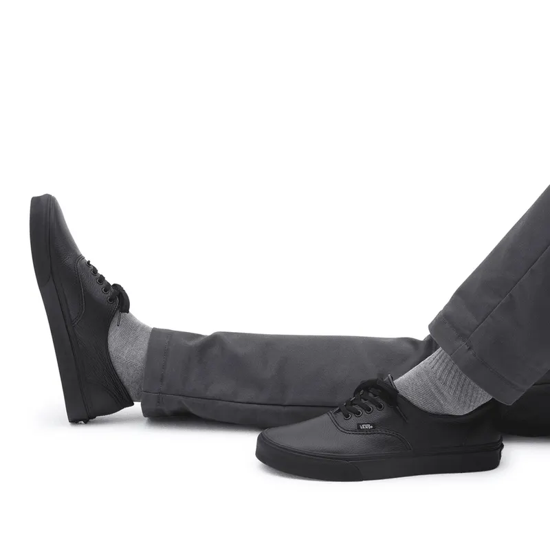 VANS Authentic Decon-schoenen Van Hoogwaardig Leer Zwart (VN00018CGKM)