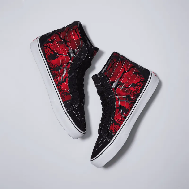 VANS Vans X Stranger Things Sk8-hi Reissue Zwart (VN0A2XSBY09)