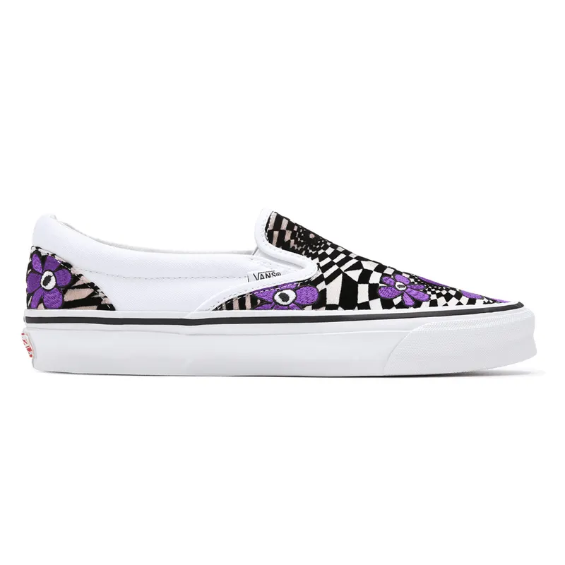 VANS Vault By Vans X Perks En Mini Og Classic Slip-on Lx Wit (VN0A32QNBF2)