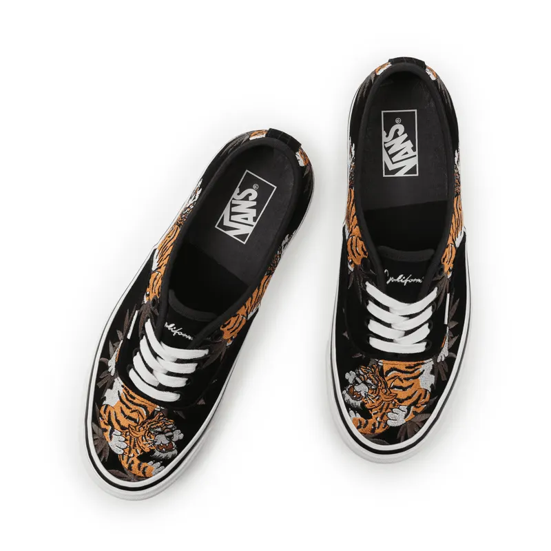VANS Anaheim Factory Authentic 44 Dx Zwart (VN0A38EN9R8)