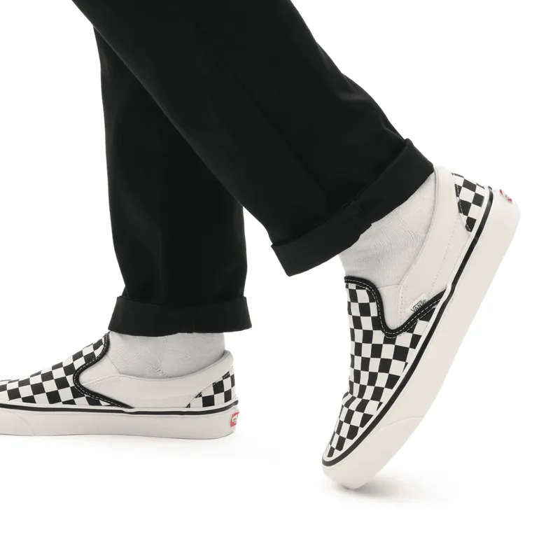 VANS Anaheim Factory Classic Slip-on 98 Dx Zwart (VN0A3JEXPU1)