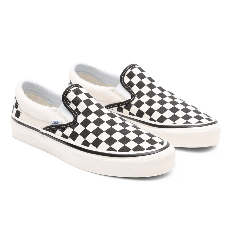 VANS Anaheim Factory Classic Slip-on 98 Dx Zwart (VN0A3JEXPU1)