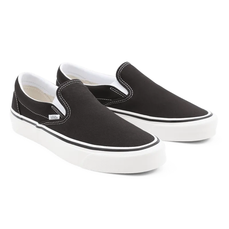 VANS Anaheim Factory Classic Slip-on 98 Dx Zwart (VN0A3JEXUDA)