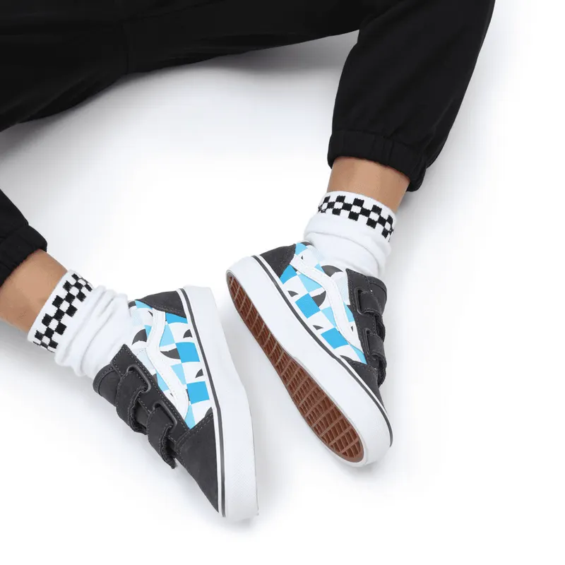VANS Glow Checkerboard Sharks Old Skool Kinderschoenen Met Klittenband Zwart (VN0A4BUVAC3)