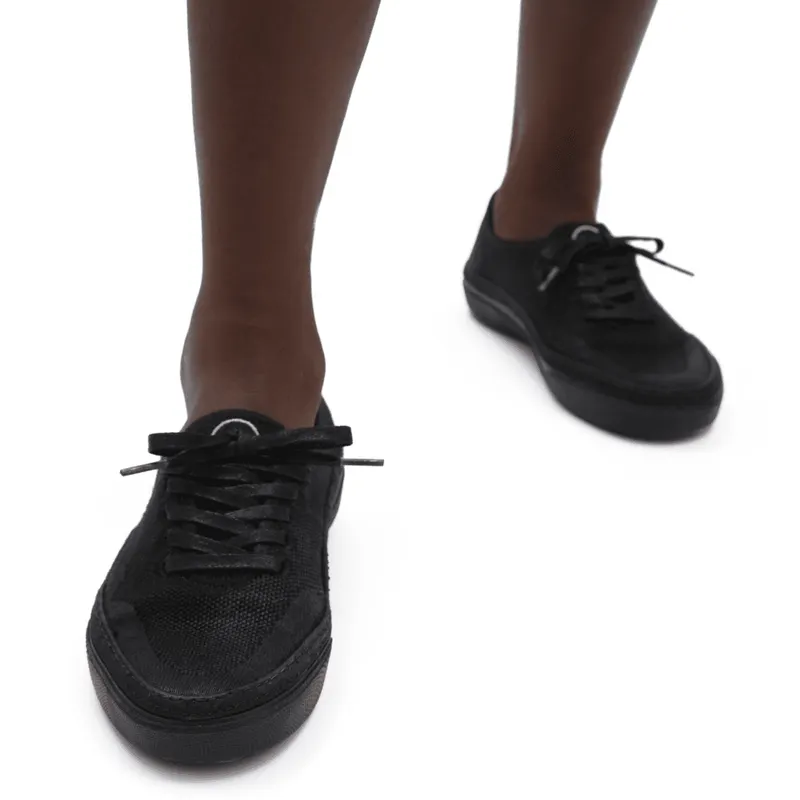VANS Vans X Curren X Knost Circle Vee Zwart (VN0A4BWLAZJ)