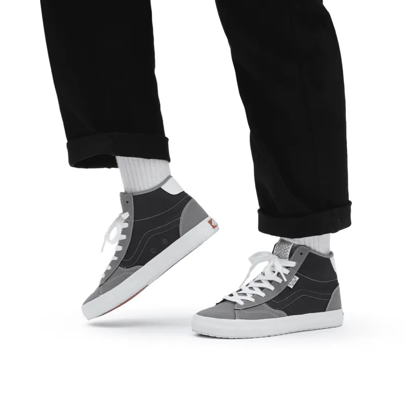 VANS Synthetic The Lizzie Grijs (VN0A4BX1BA9)