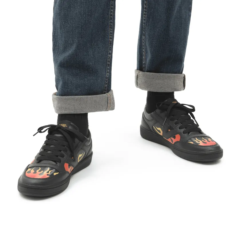 VANS Lenticular Lowland Comfycush Zwart (VN0A4TZY9QP)