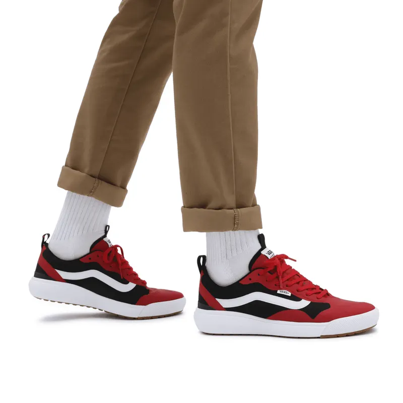 VANS Ultrarange Exo Rood (VN0A4U1K7ZG)
