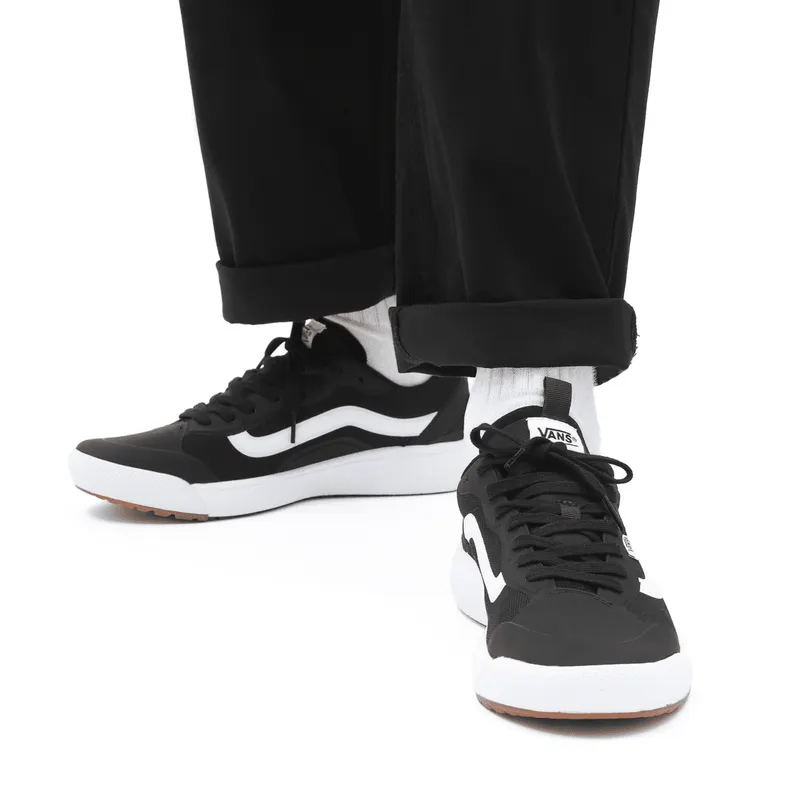 VANS Ultrarange Exo Zwart (VN0A4U1KBLK)