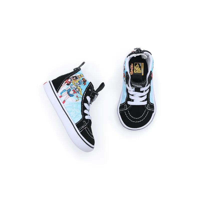 VANS Vans X Pretty Guardian Sailor Moon Comfycush Sk8-hi Zip Zwart (VN0A4VJNSKQ)